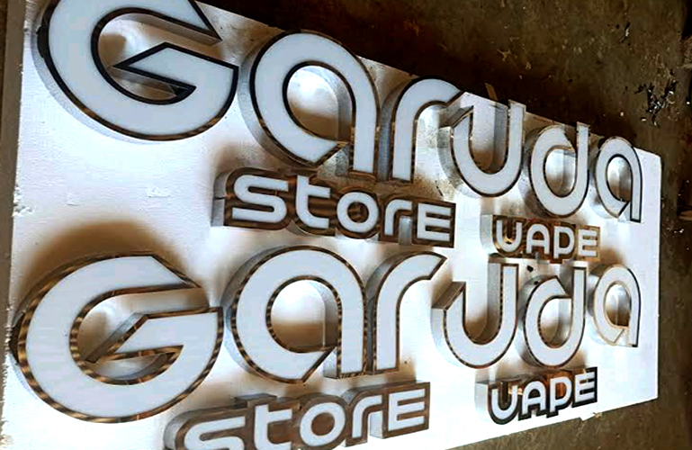 Huruf Timbul Stainless Untuk Branding Cafe